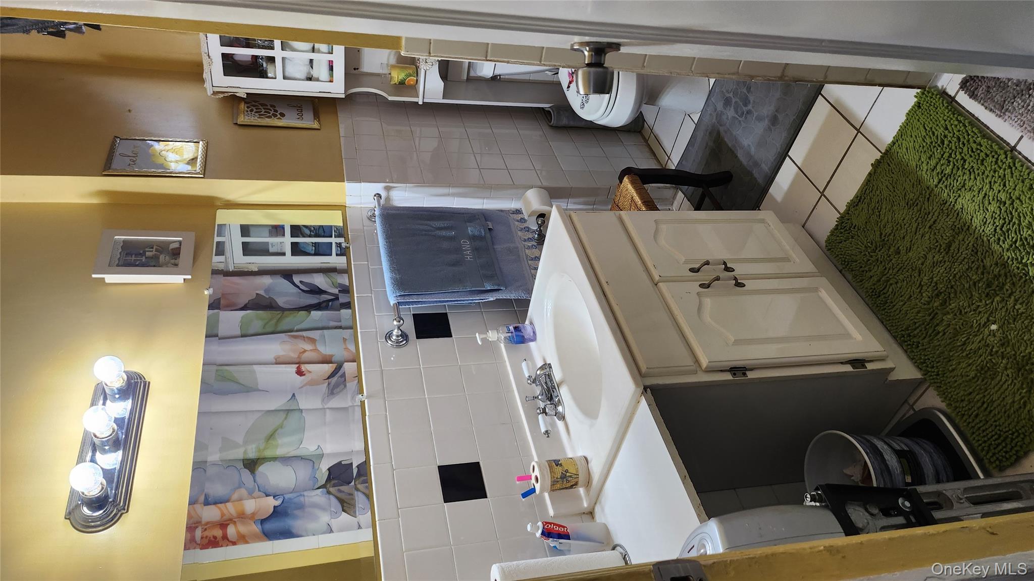 4253 Byron Avenue, Bronx, NY 10466