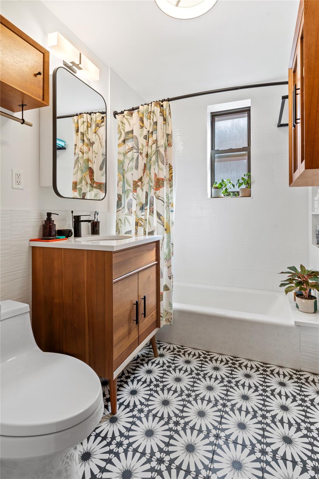 83-80 118th Street # 5S, Kew Gardens, NY 11415