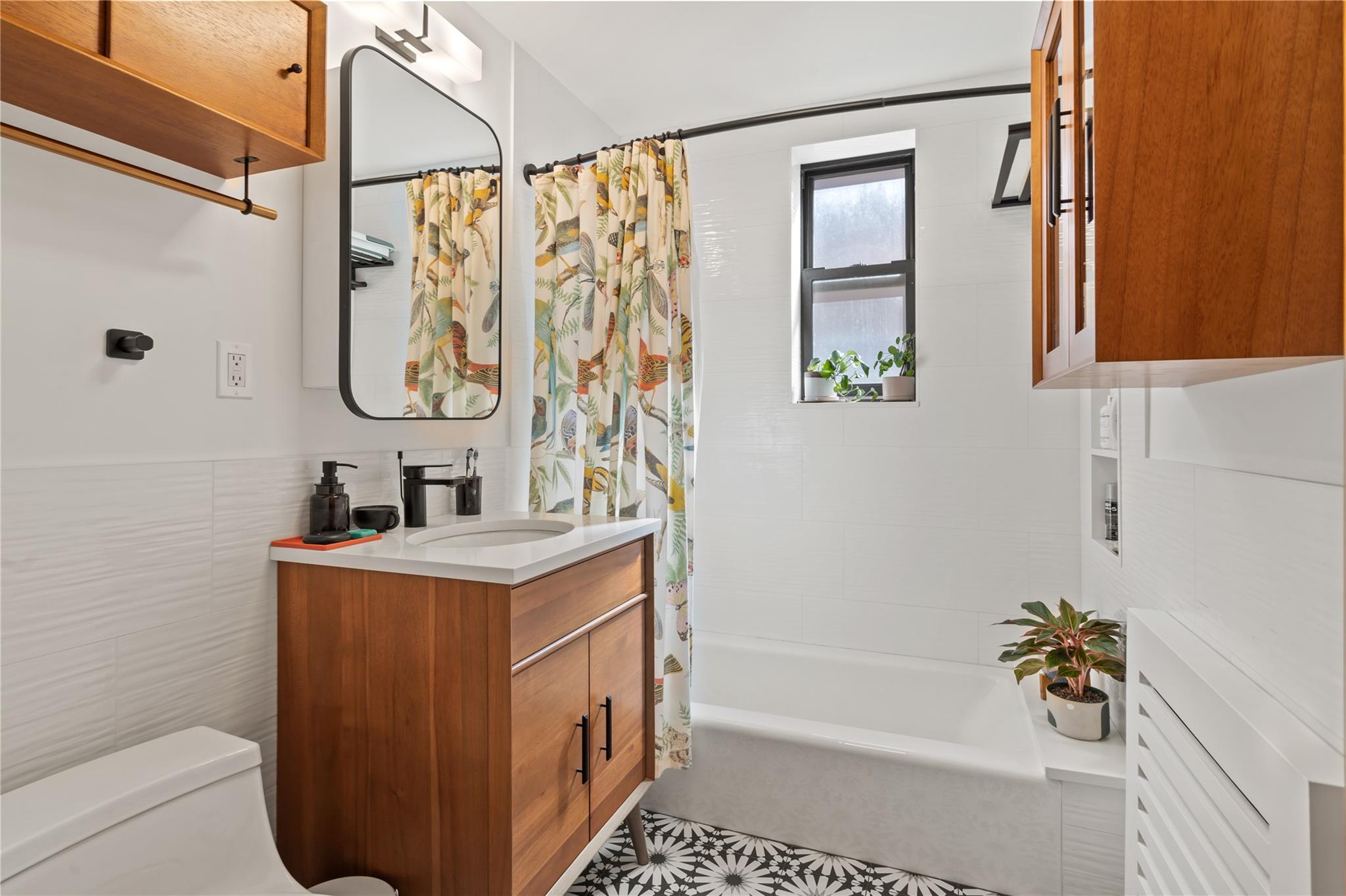 83-80 118th Street # 5S, Kew Gardens, NY 11415