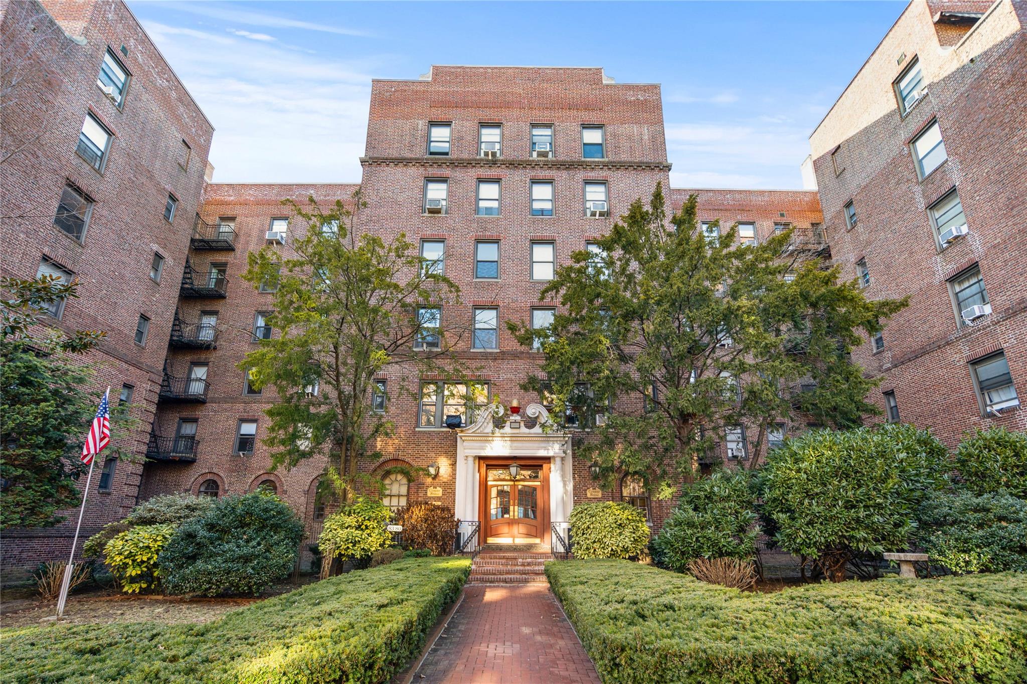 83-80 118th Street # 5S, Kew Gardens, NY 11415