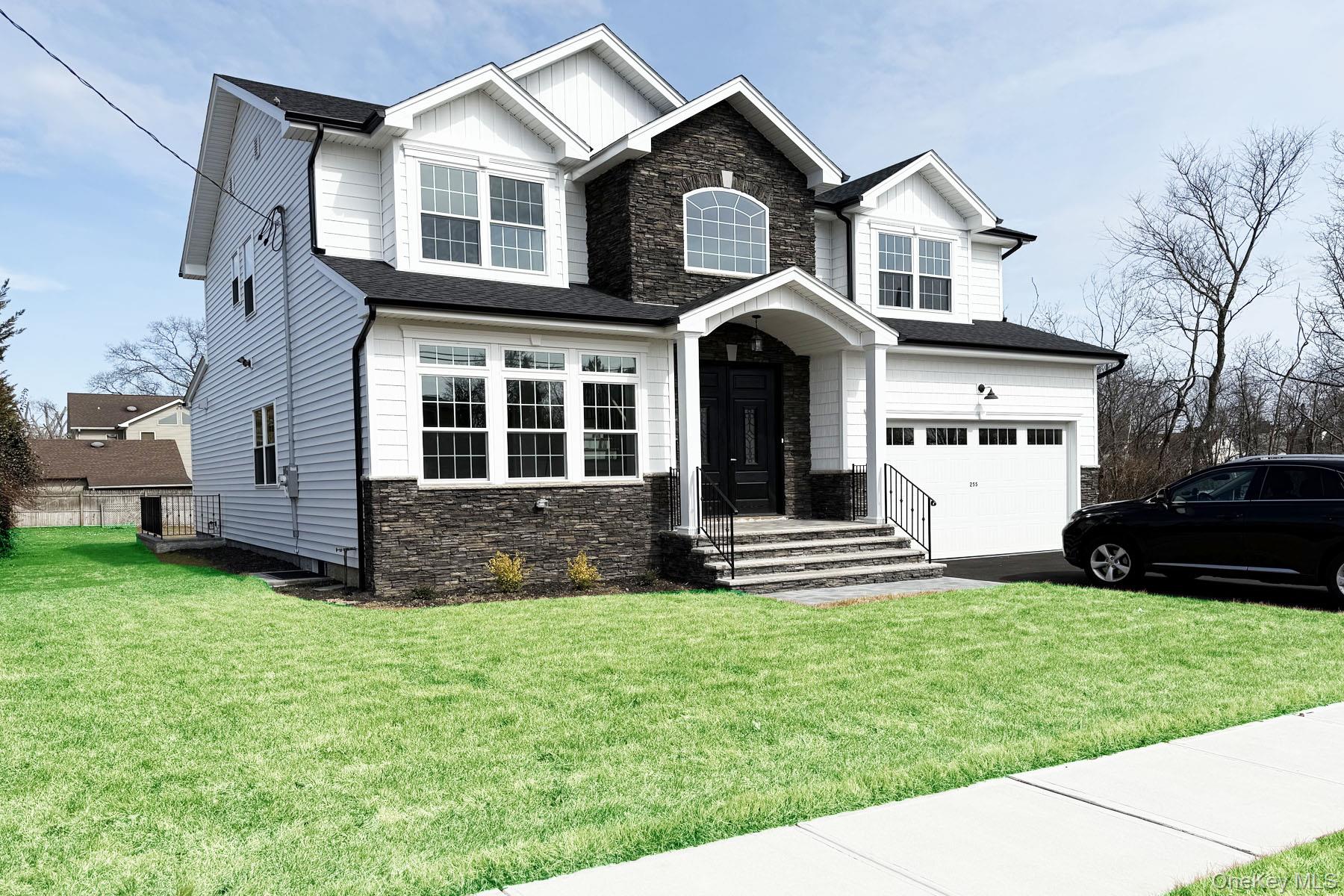 255 Maple Avenue, East Meadow, NY 11554