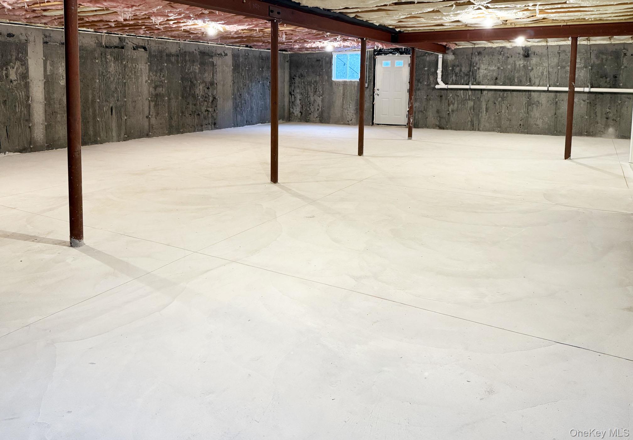 255 Maple Avenue, East Meadow, NY 11554