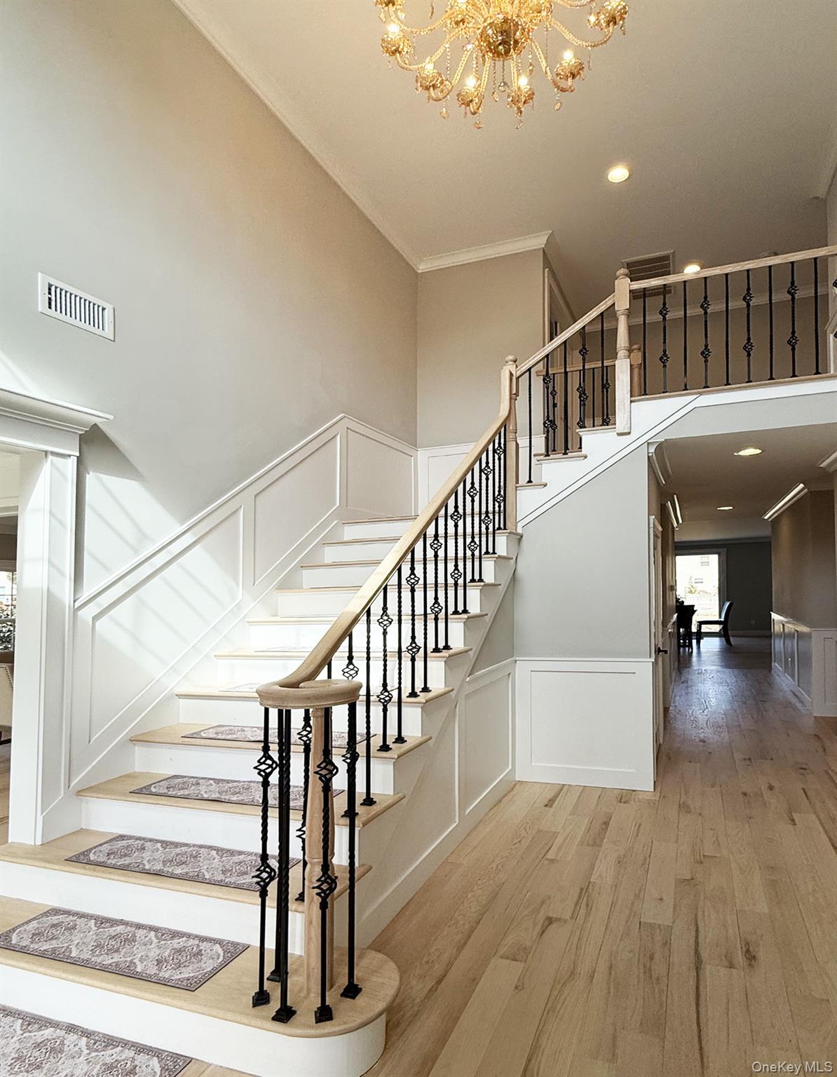 255 Maple Avenue, East Meadow, NY 11554