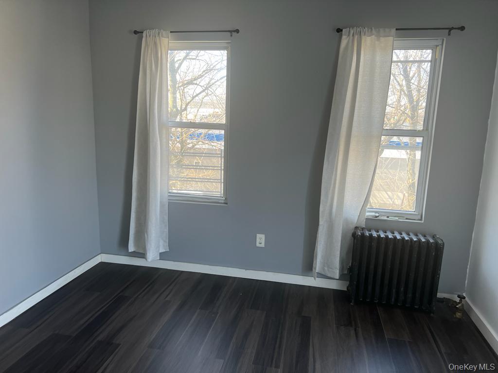 86-24 102 Street, Richmond Hill, NY 11418