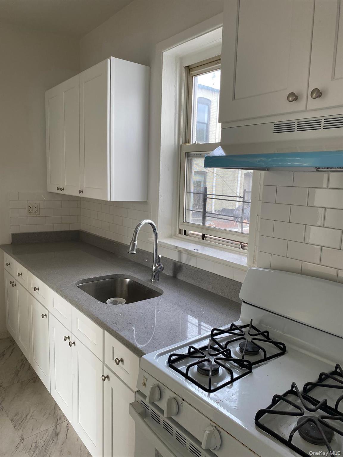 86-24 102 Street, Richmond Hill, NY 11418