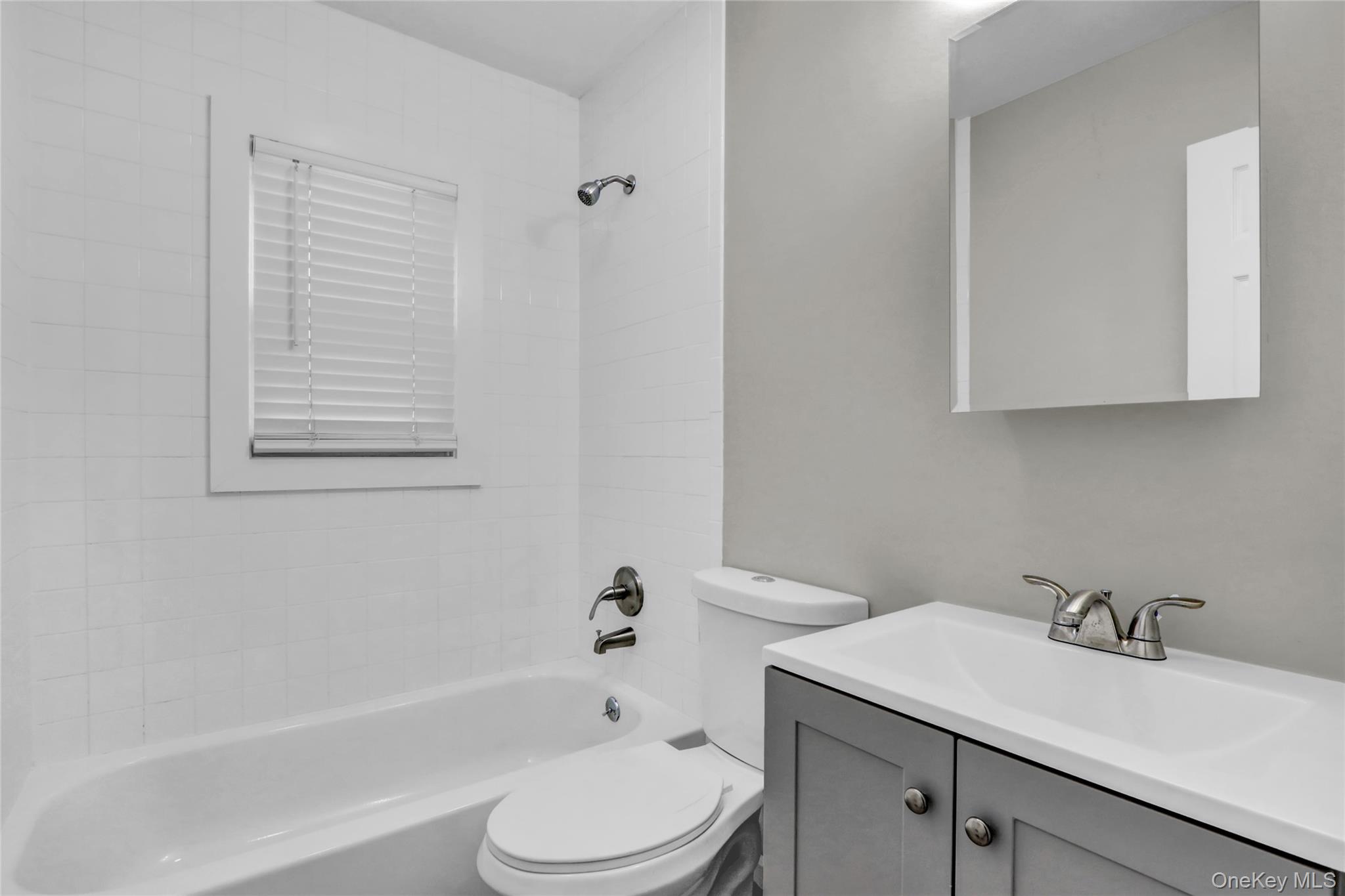 787 Stewart Avenue, Bethpage, NY 11714