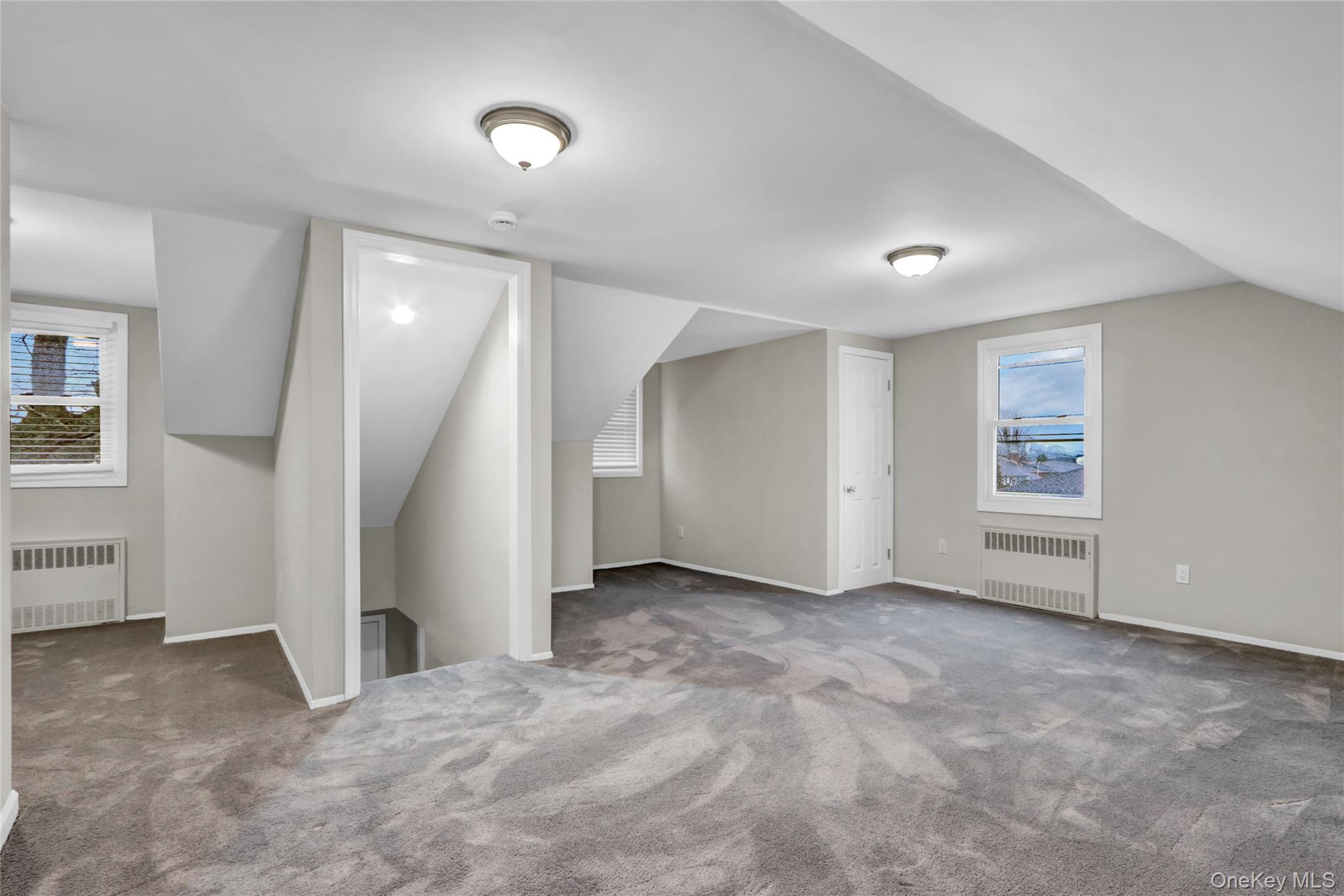 787 Stewart Avenue, Bethpage, NY 11714