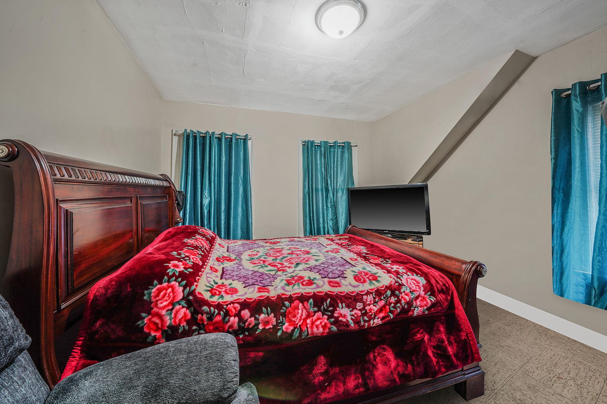 248-18 Memphis Avenue, Rosedale, NY 11422