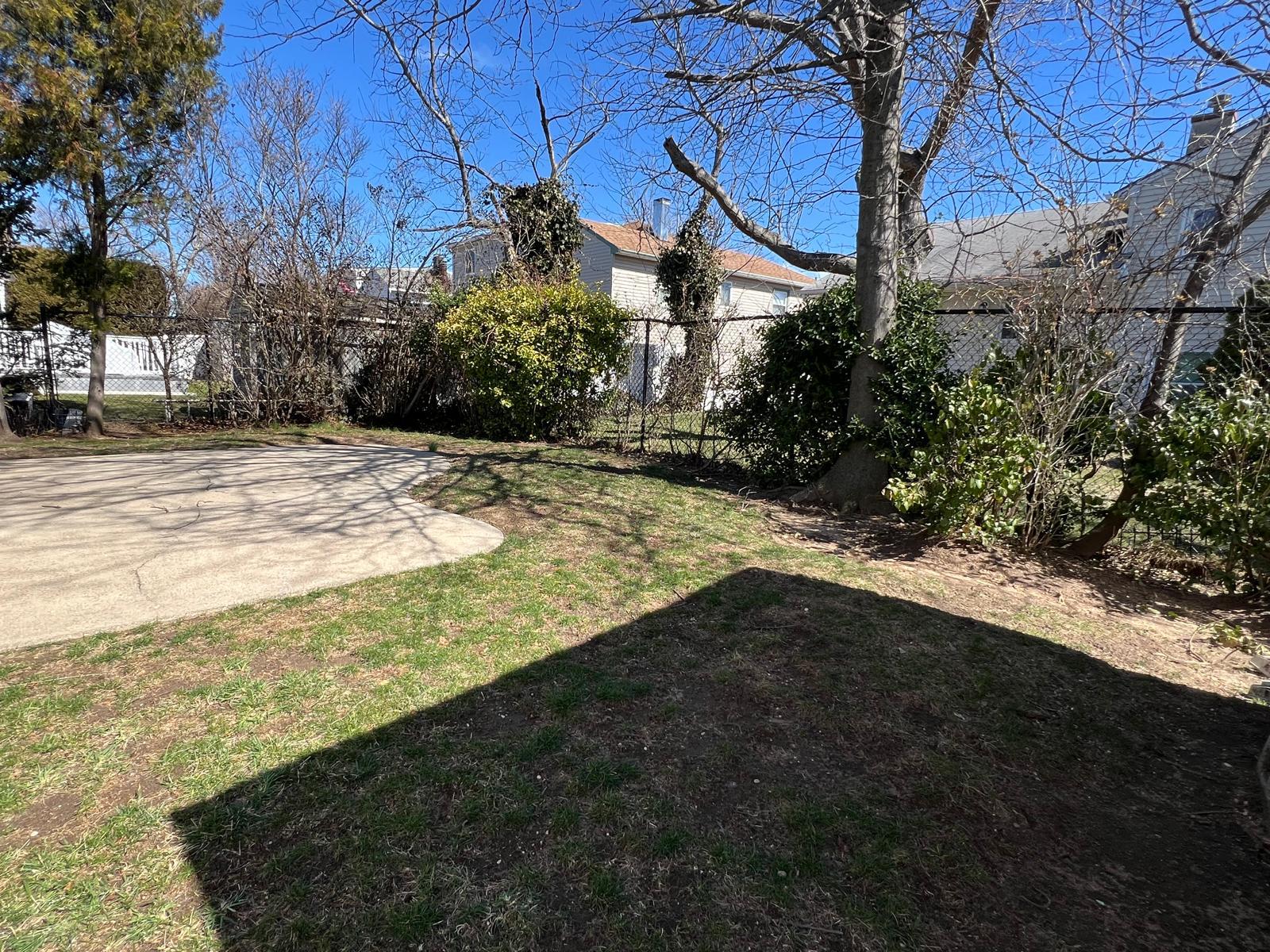 134 McKinley Avenue, Island Park, NY 11558