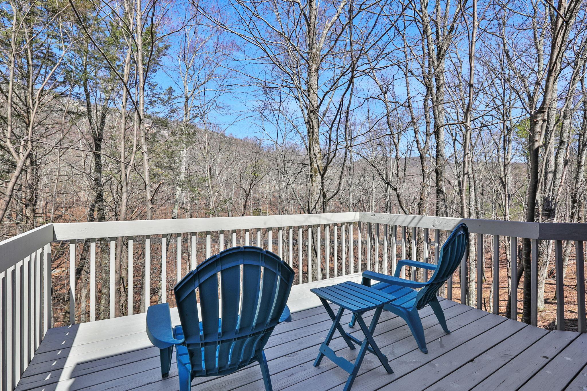 2 Durmo Road, New Paltz, NY 12561