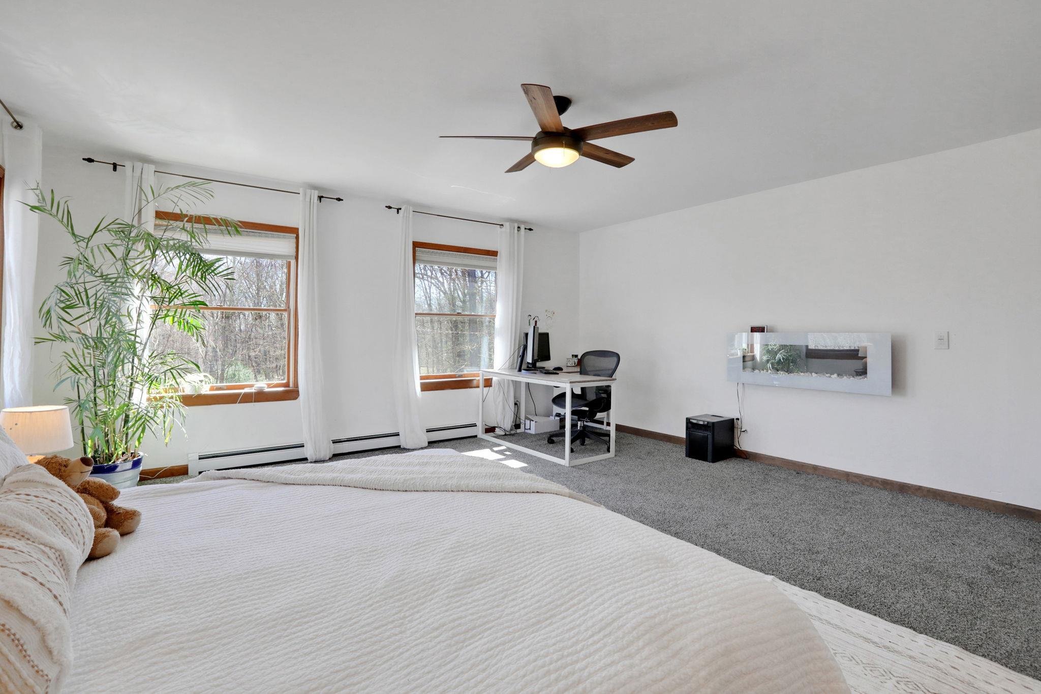 2 Durmo Road, New Paltz, NY 12561