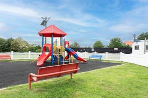 109 Fleet Court, Bronx, NY 10473