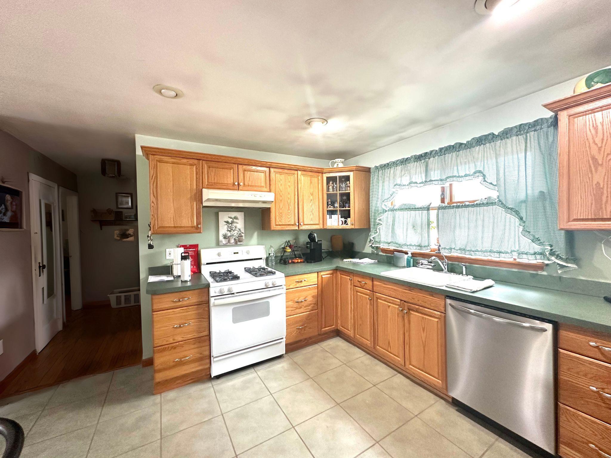 255 Yaphank Avenue, Yaphank, NY 11980