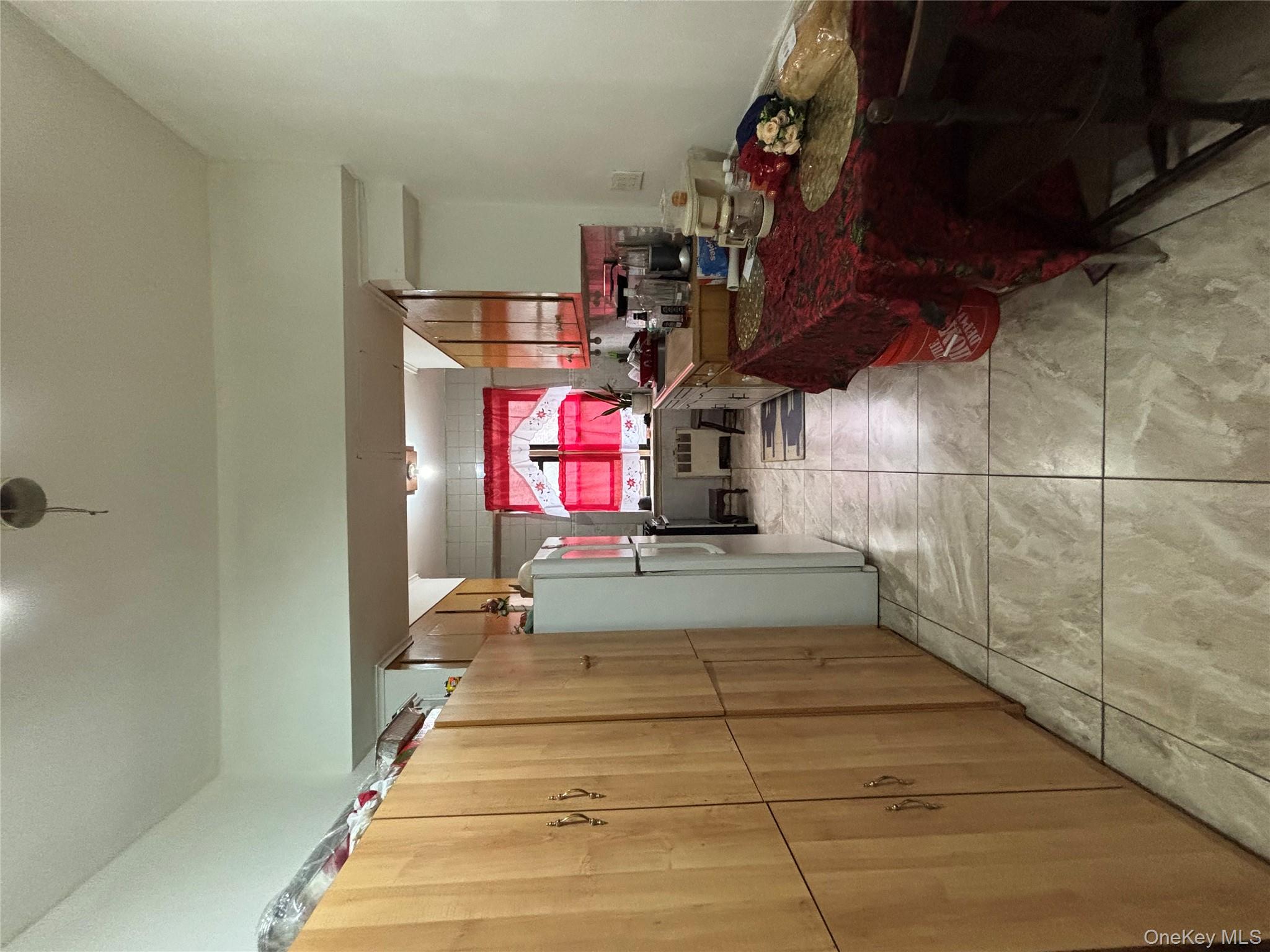 740 E 232 Street # TB, Bronx, NY 10466