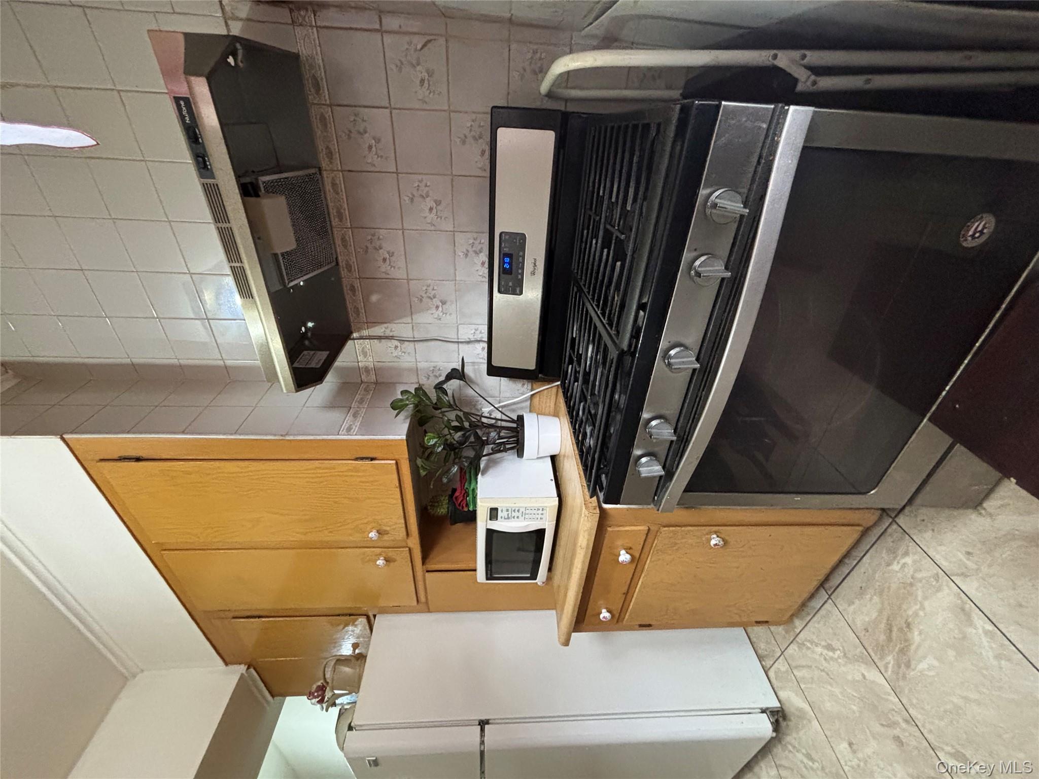 740 E 232 Street # TB, Bronx, NY 10466