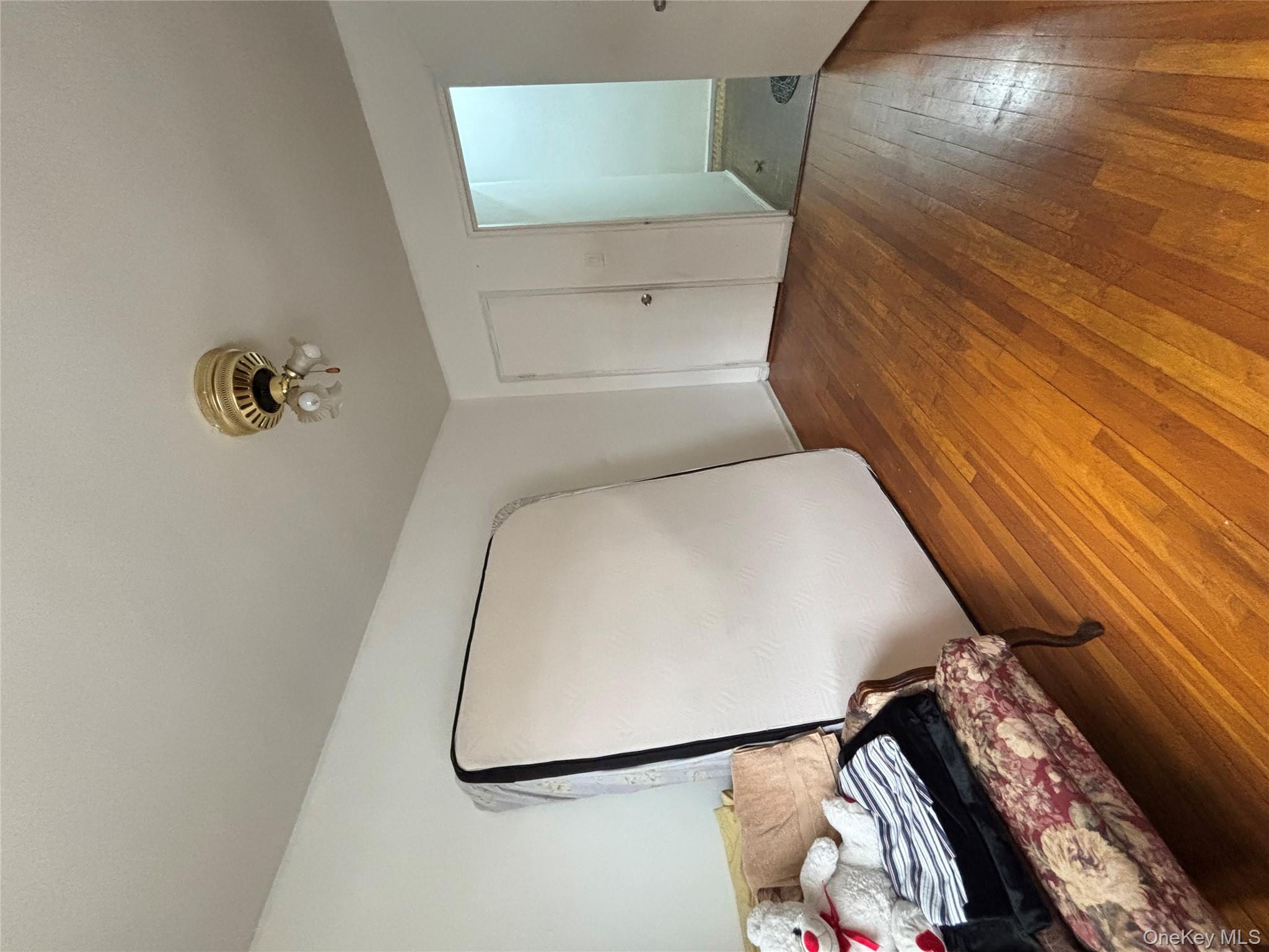 740 E 232 Street # TB, Bronx, NY 10466