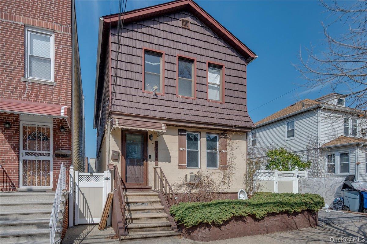 2871 E 194th Street, Bronx, NY 10461