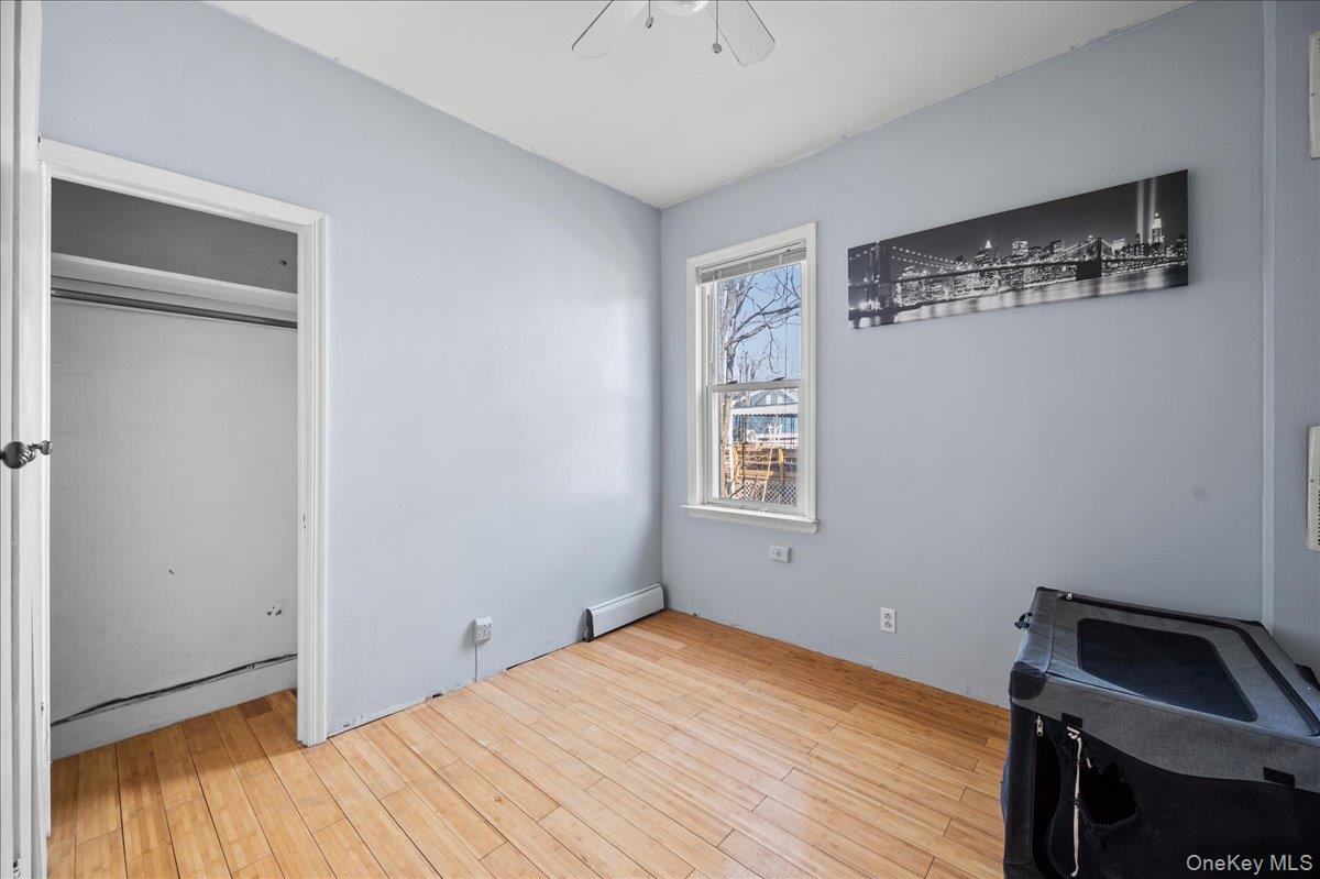 2871 E 194th Street, Bronx, NY 10461