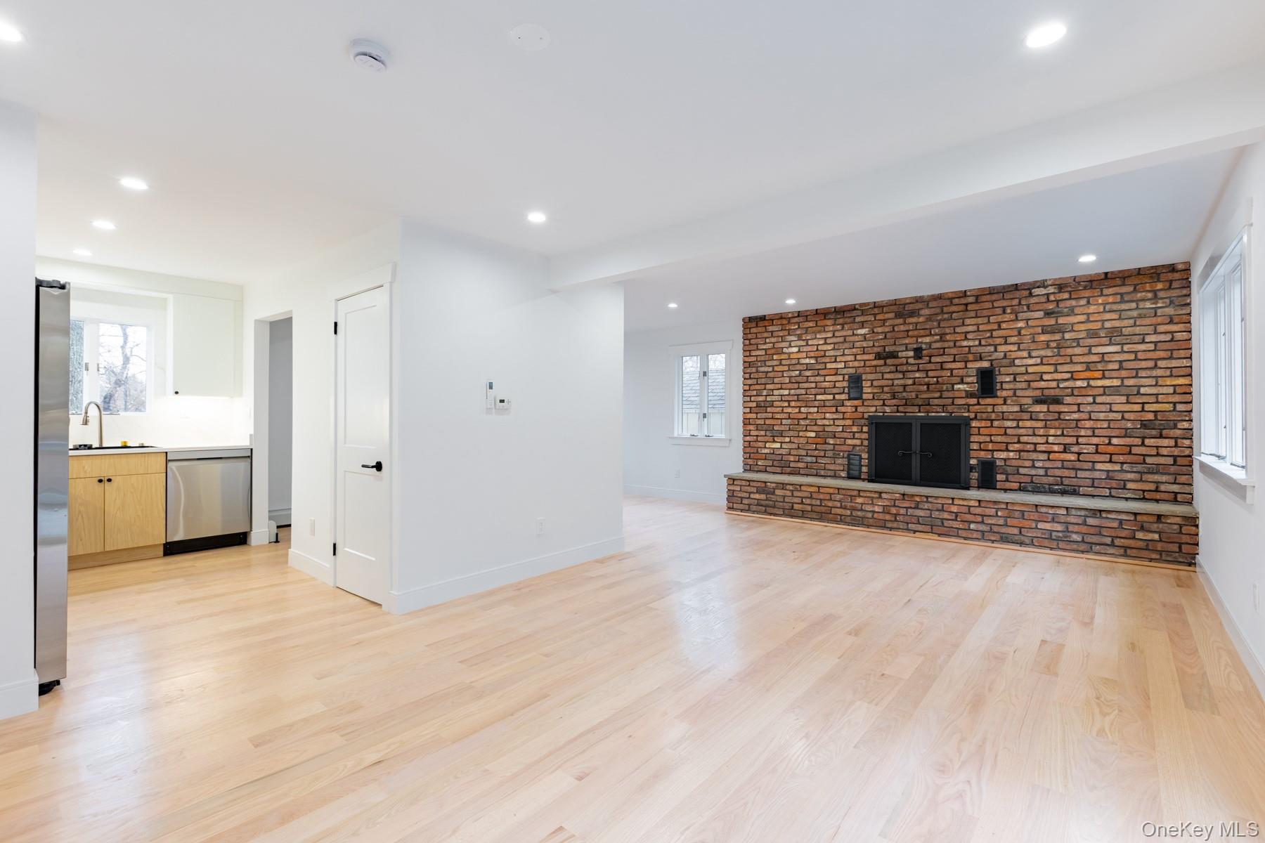 20 S Rockland Avenue, Congers, NY 10920