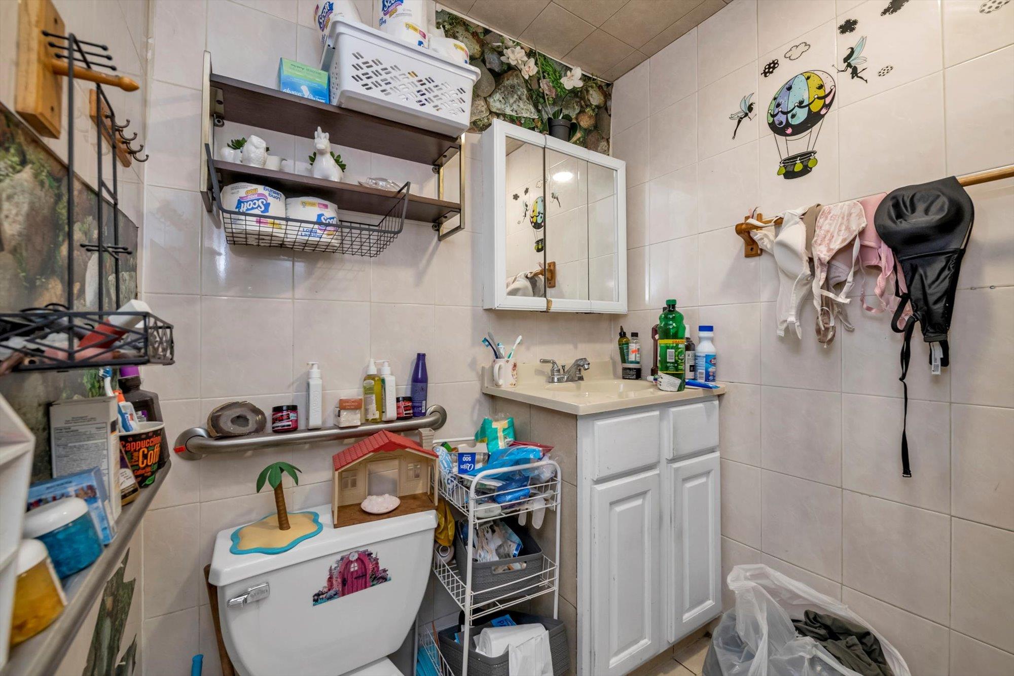 100-18 40TH Road, Corona, NY 11368