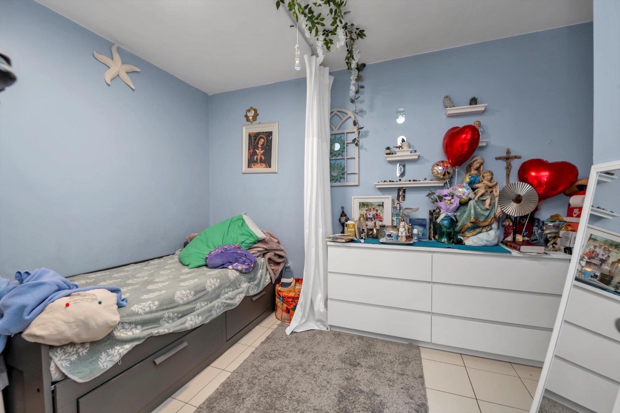 100-18 40TH Road, Corona, NY 11368