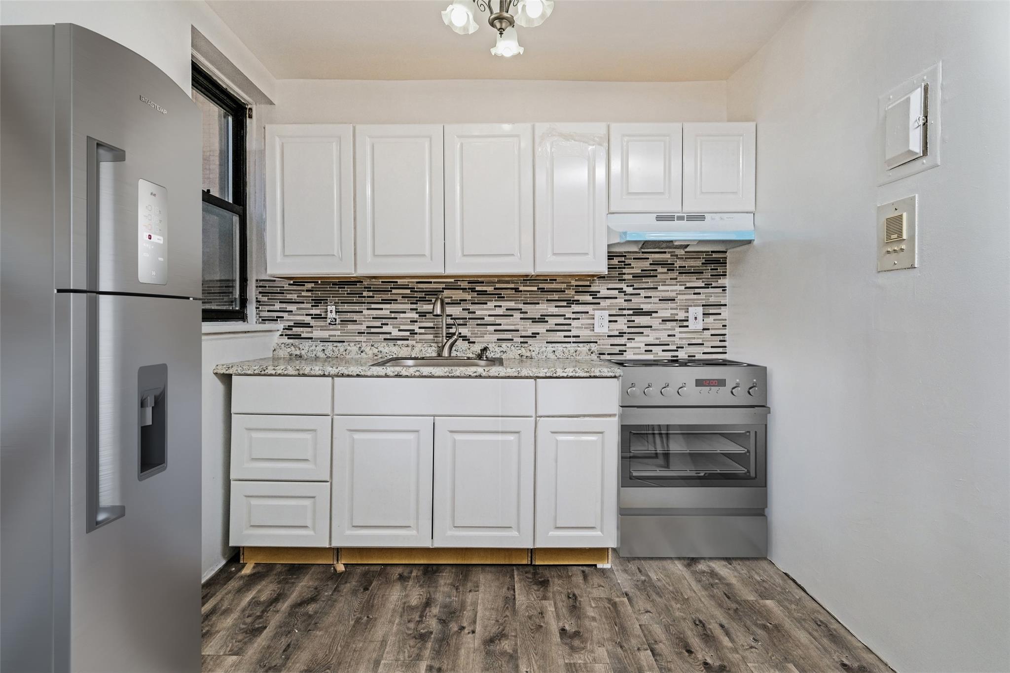 829 Adee Avenue # 5N, Bronx, NY 10467