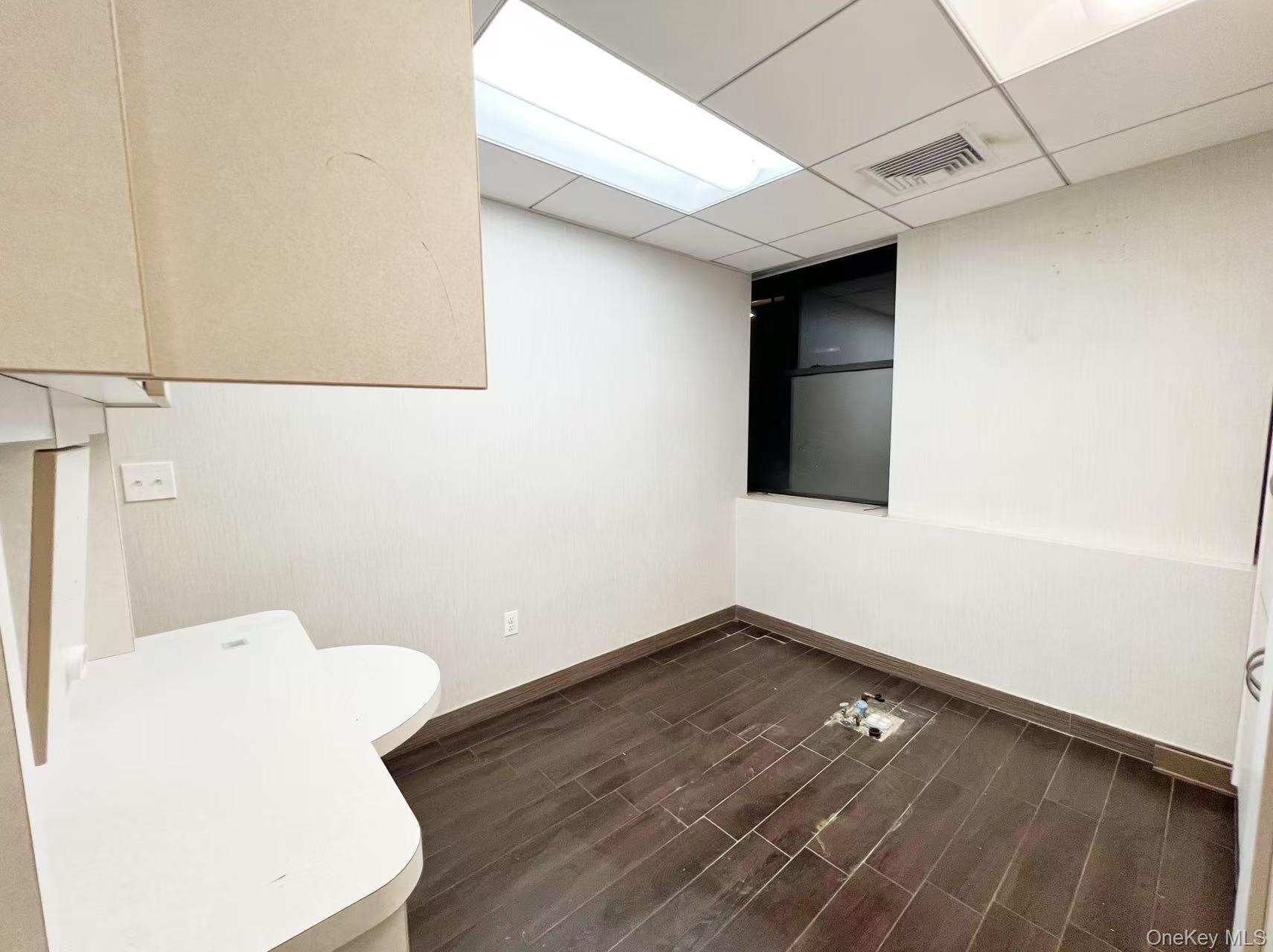 128 Mott Street # 403, New York (Manhattan), NY 10013