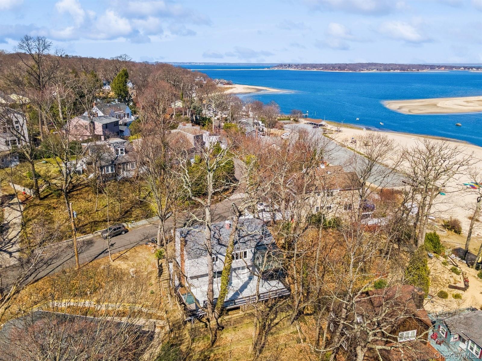 315 McKinley Terrace, Centerport, NY 11721