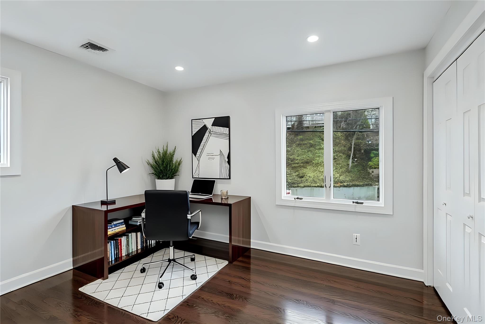 315 McKinley Terrace, Centerport, NY 11721