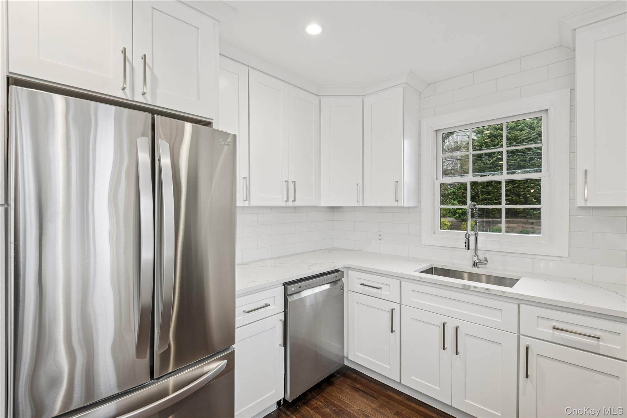 315 McKinley Terrace, Centerport, NY 11721