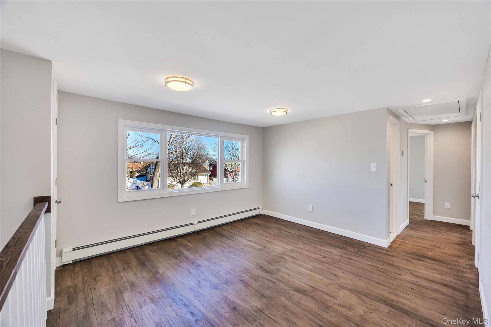 7 Howard Avenue, Freeport, NY 11520