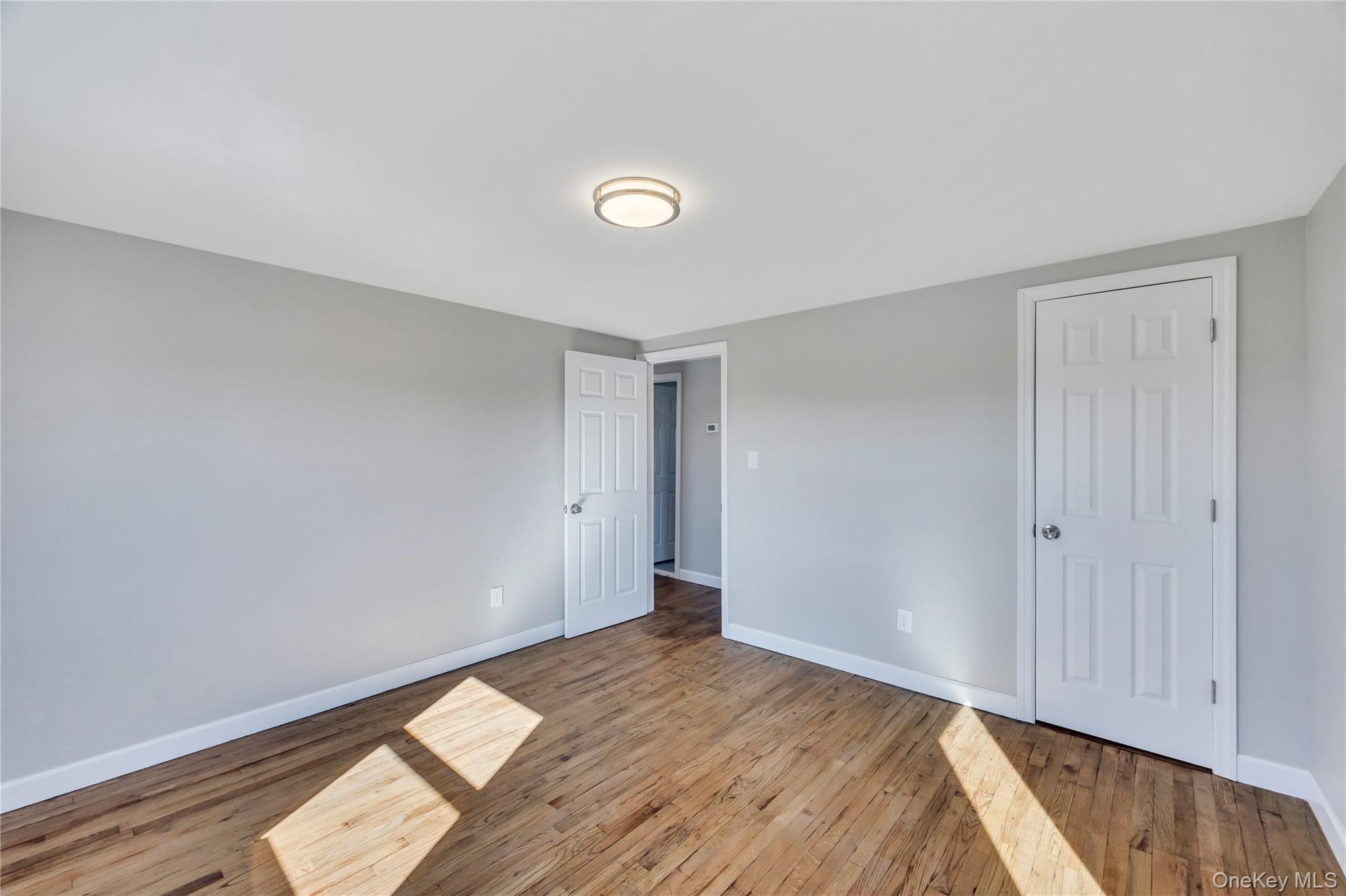 7 Howard Avenue, Freeport, NY 11520