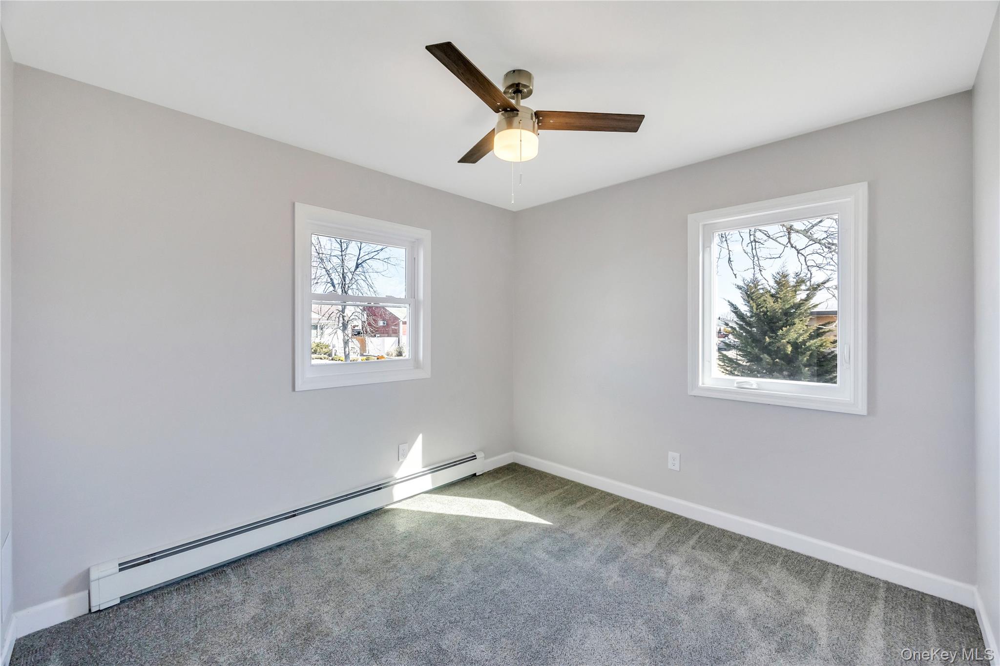 7 Howard Avenue, Freeport, NY 11520