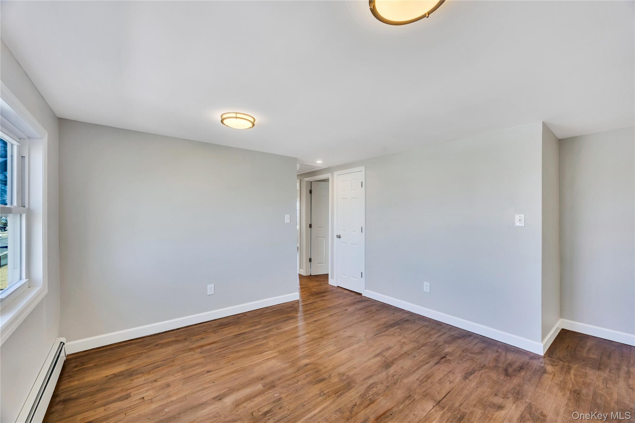 7 Howard Avenue, Freeport, NY 11520