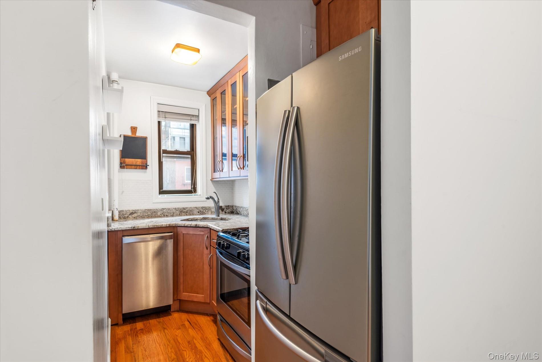 58th Street W 400 # 5G, New York (Manhattan), NY 10019