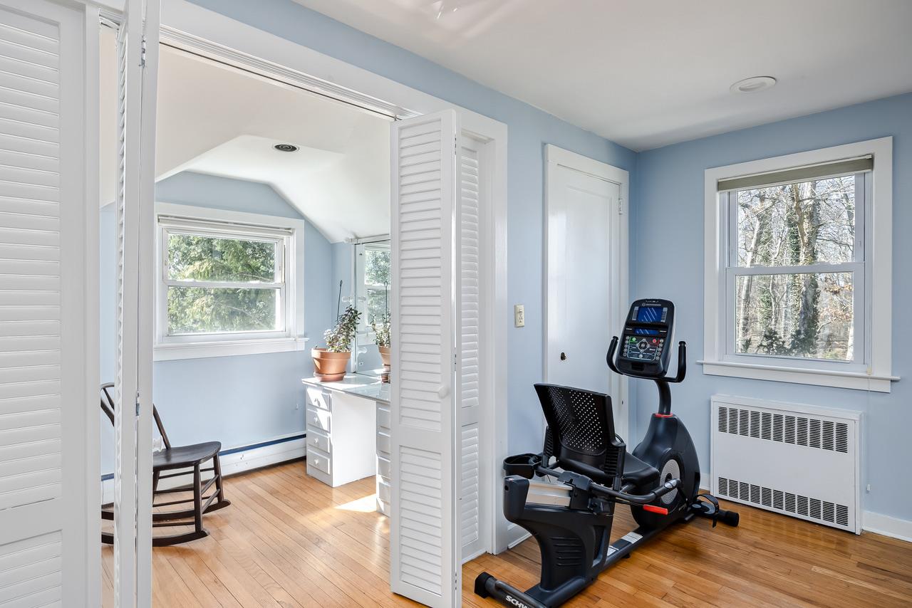 17 Dogwood Drive, Stony Brook, NY 11790