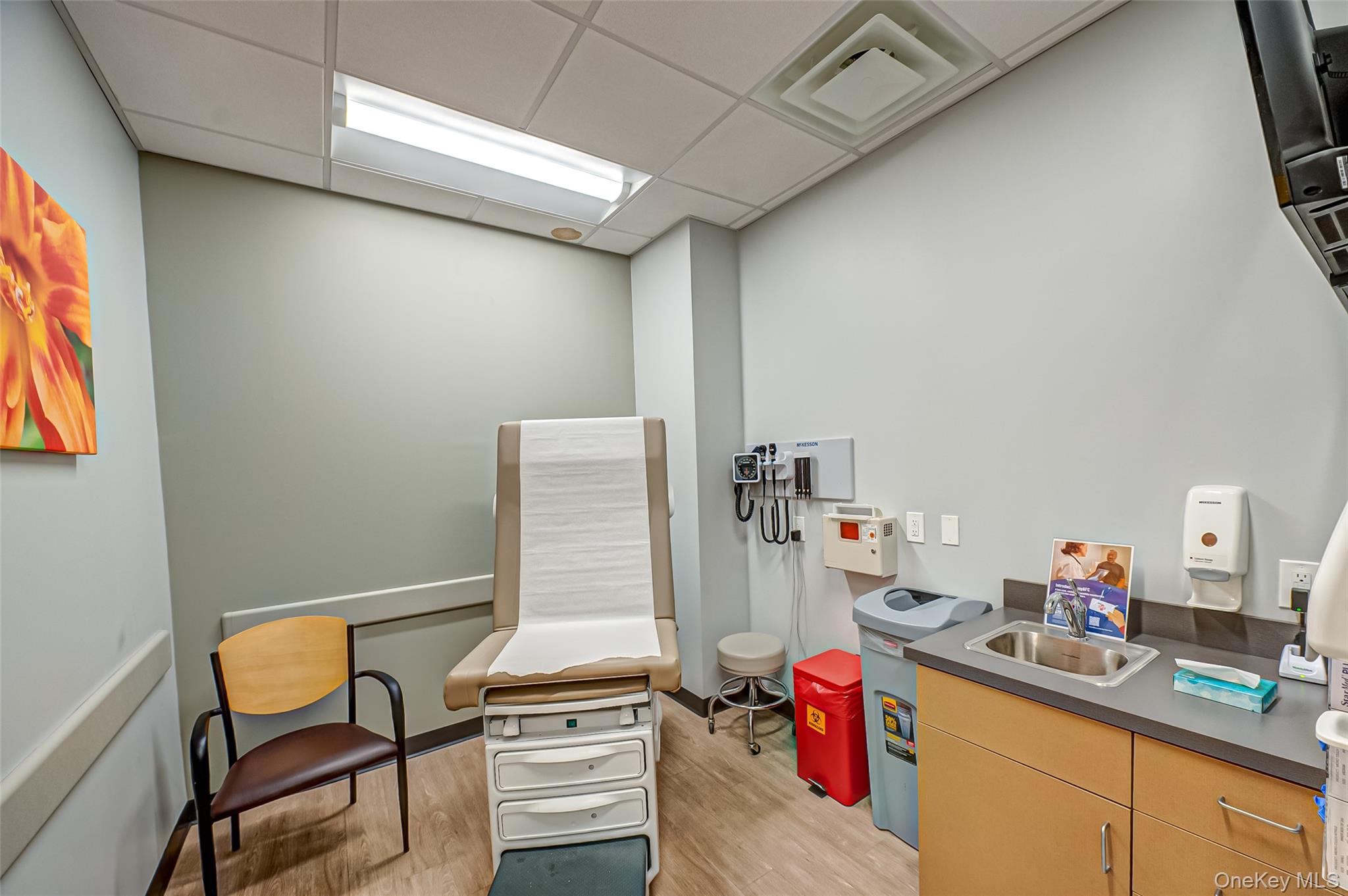 24 Railroad Avenue, Patchogue, NY 11772