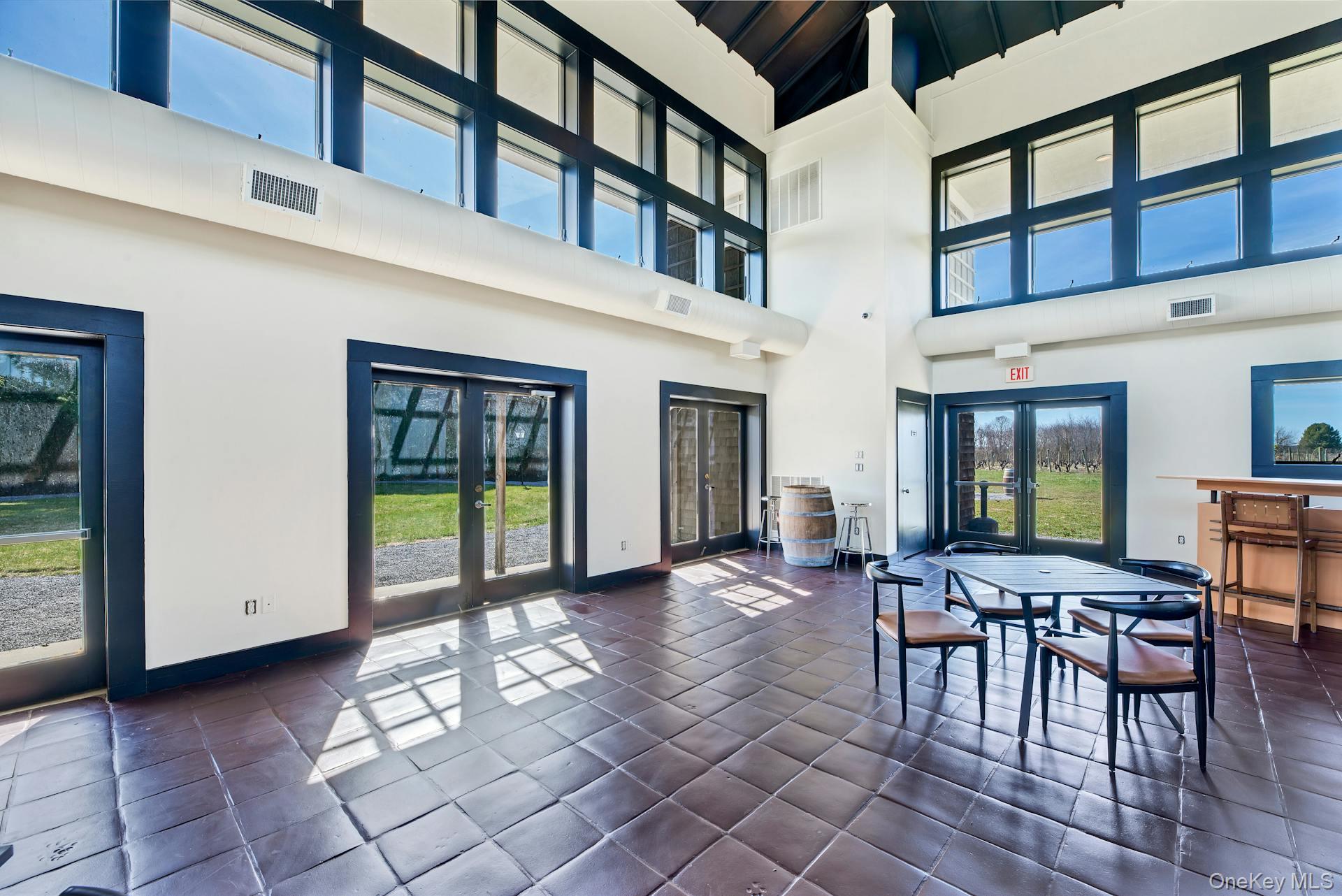 3385 Depot Lane, Cutchogue, NY 11935