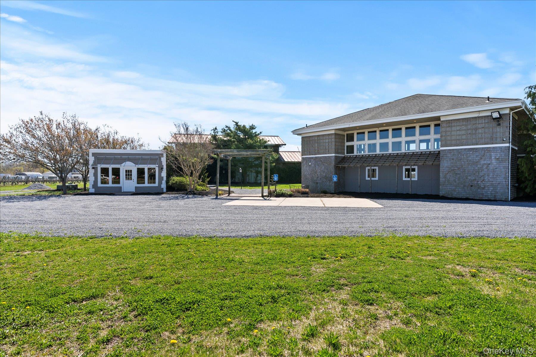 3385 Depot Lane, Cutchogue, NY 11935
