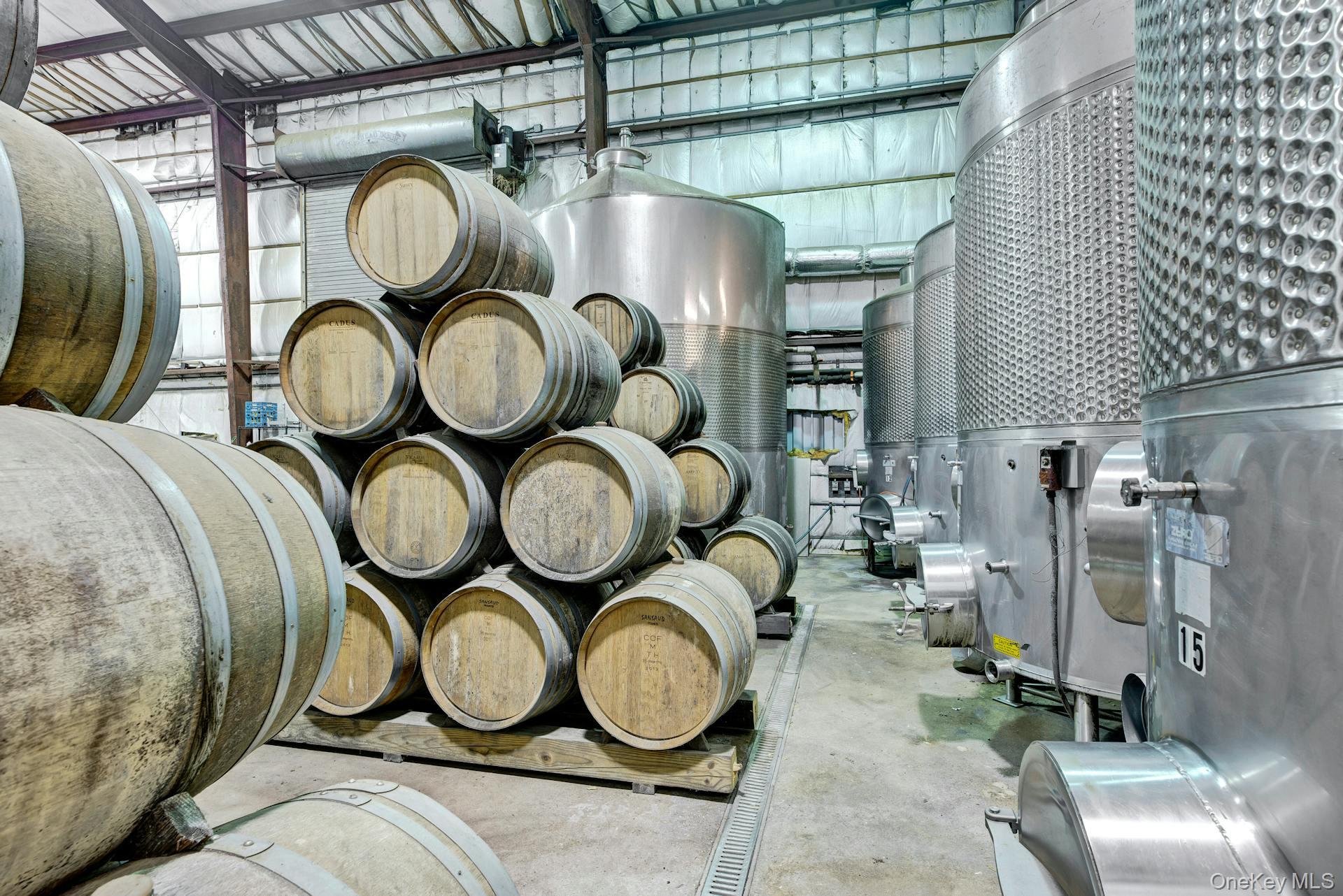 3385 Depot Lane, Cutchogue, NY 11935