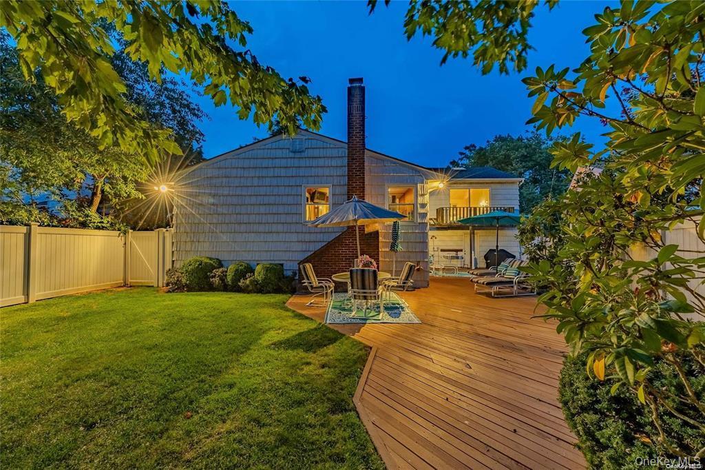 2872 Rosebud Avenue, Merrick, NY 11566