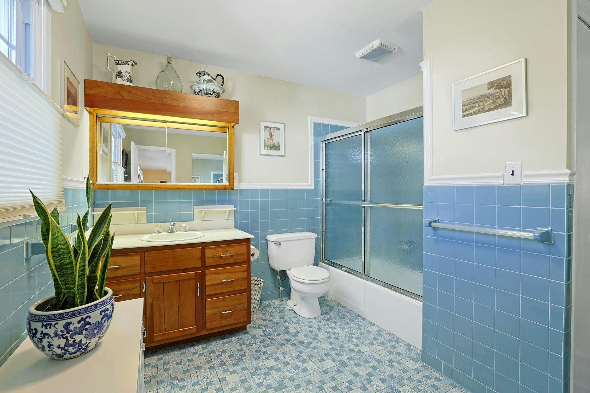 24 Burnsdale Avenue, Valhalla, NY 10595