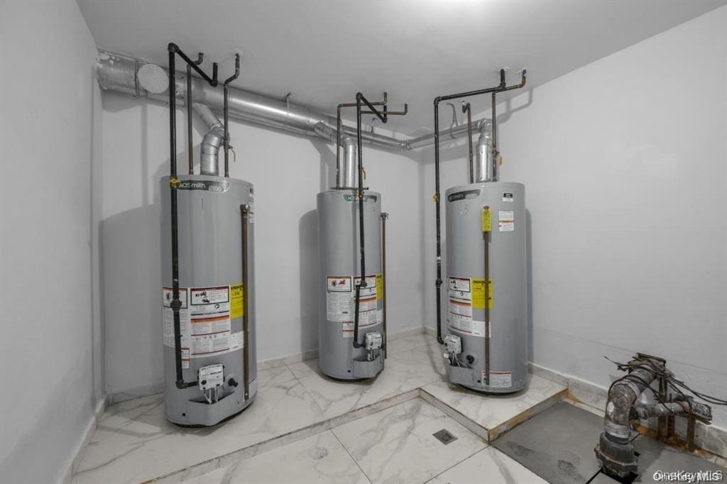 140-07 32nd Avenue, Flushing, NY 11354