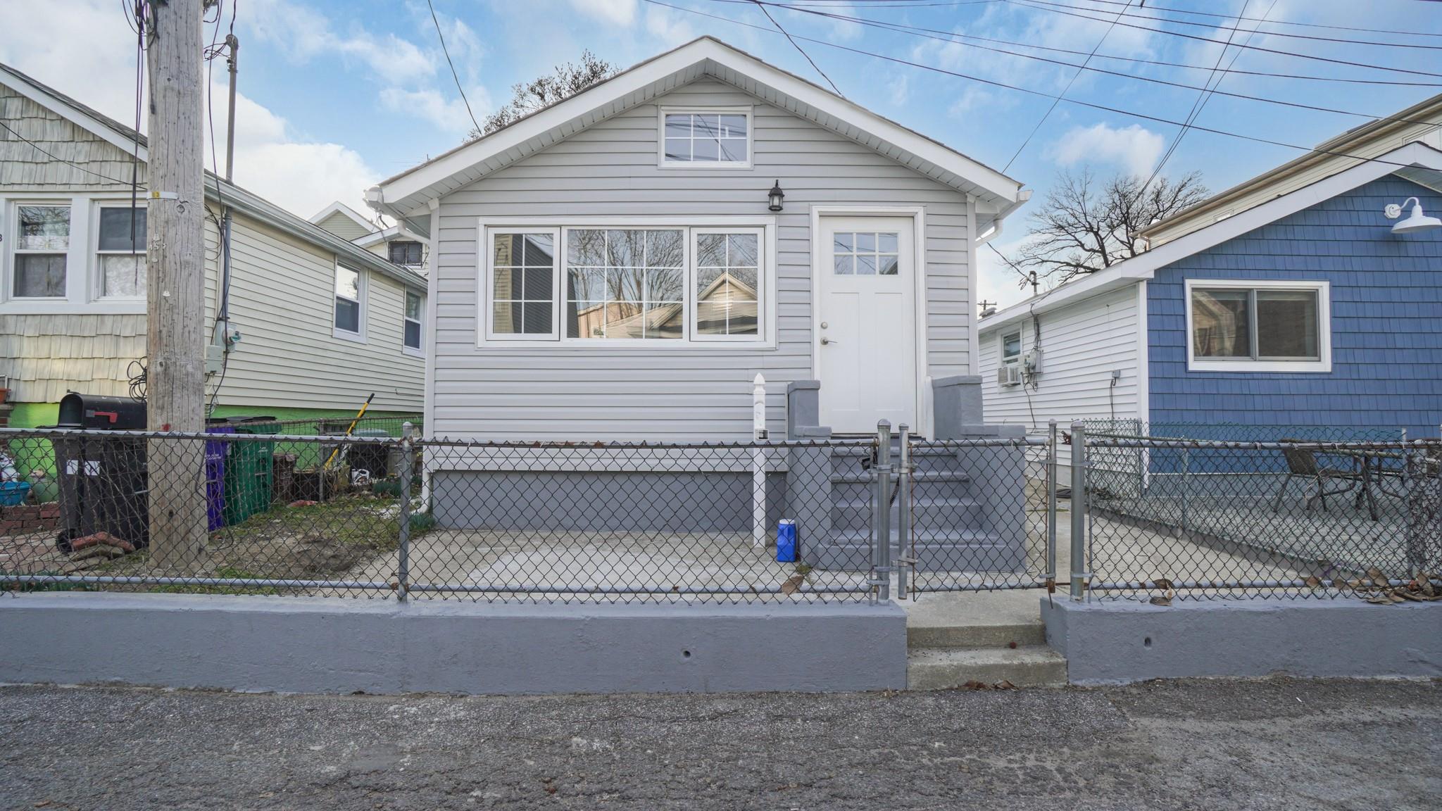 61B Edgewater Park # 61B, Bronx, NY 10465