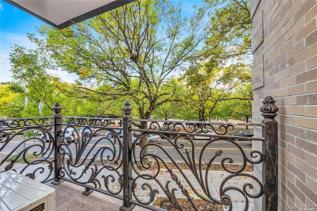 140-03 32 Avenue, Flushing, NY 11354