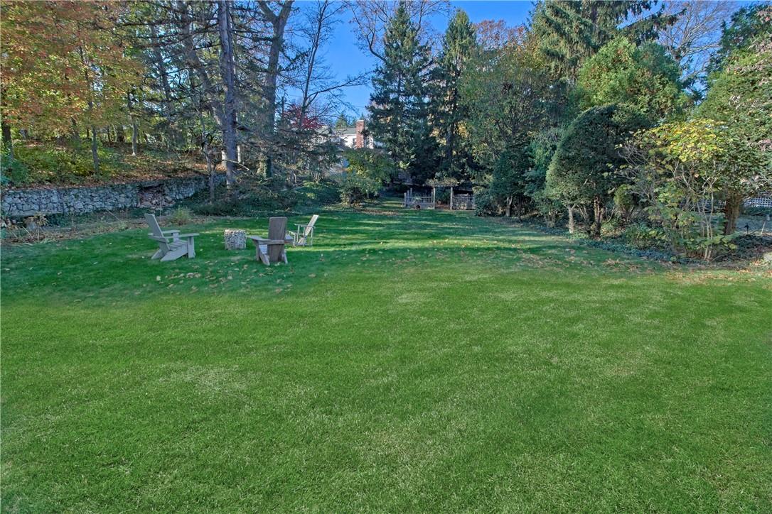 95 Dogwood Lane, Rye, NY 10580