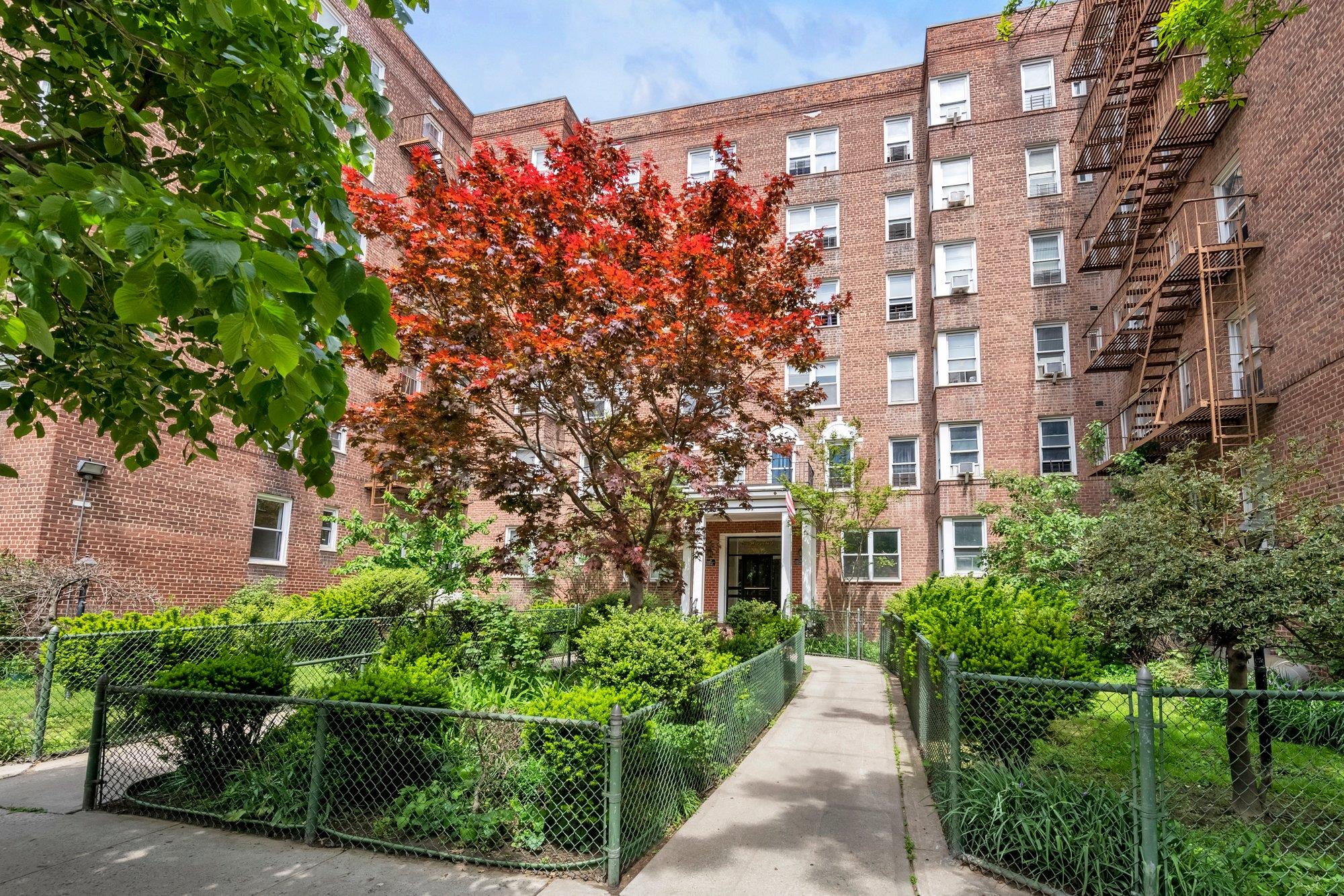86-11 34th Avenue # 1A, Jackson Heights, NY 11372