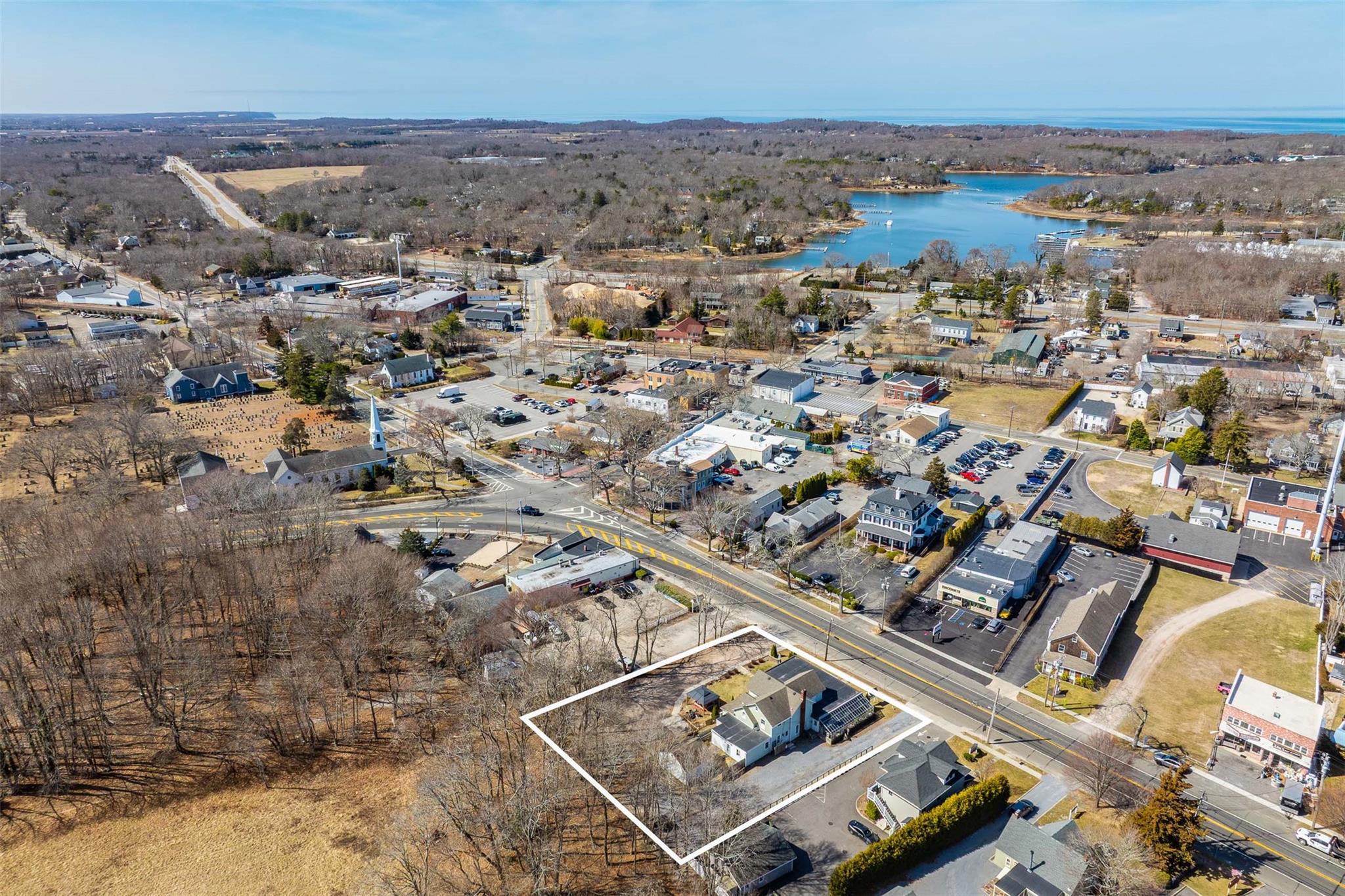 13100 Main Road, Mattituck, NY 11952