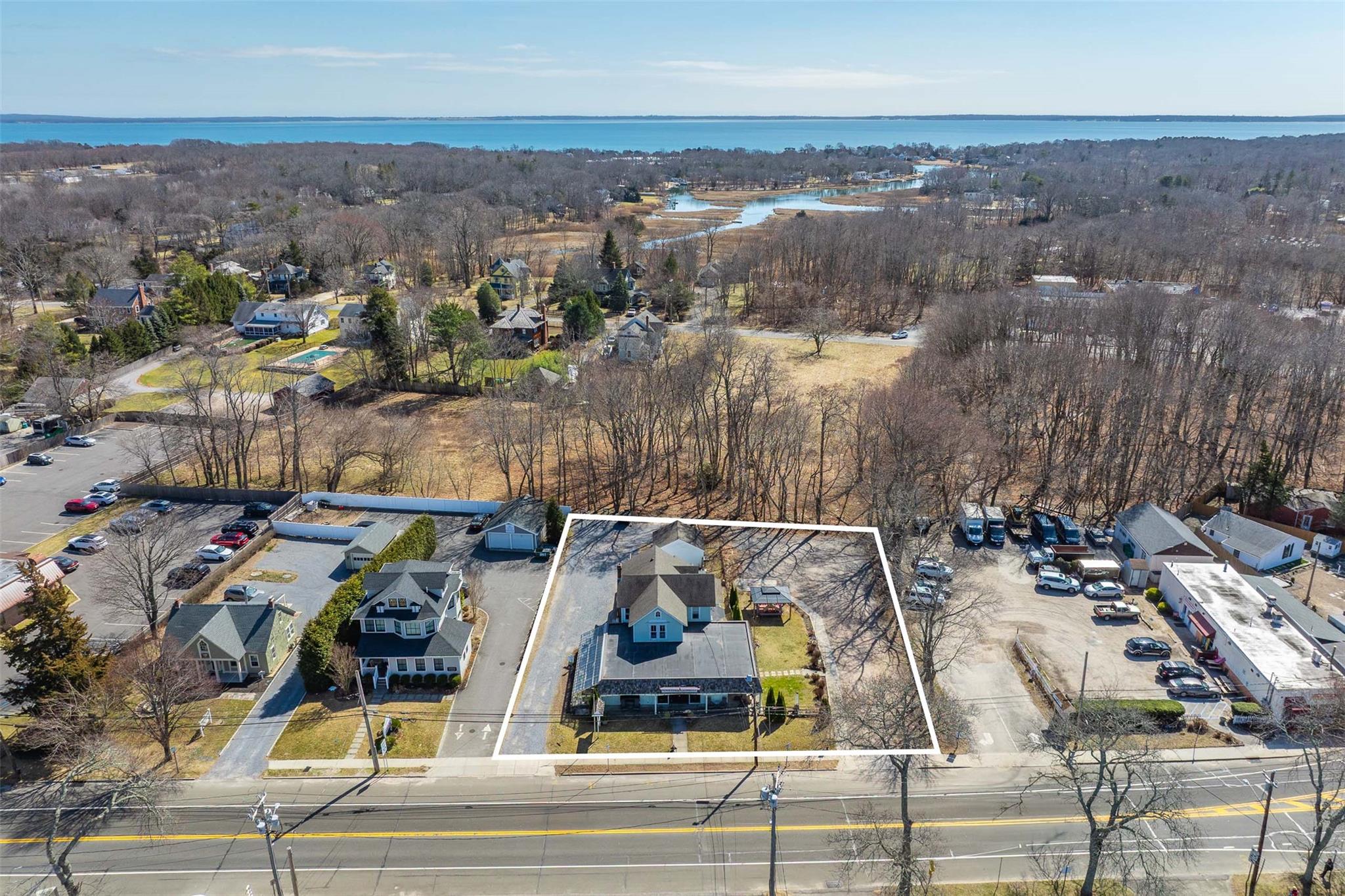 13100 Main Rd, Mattituck, NY 11952