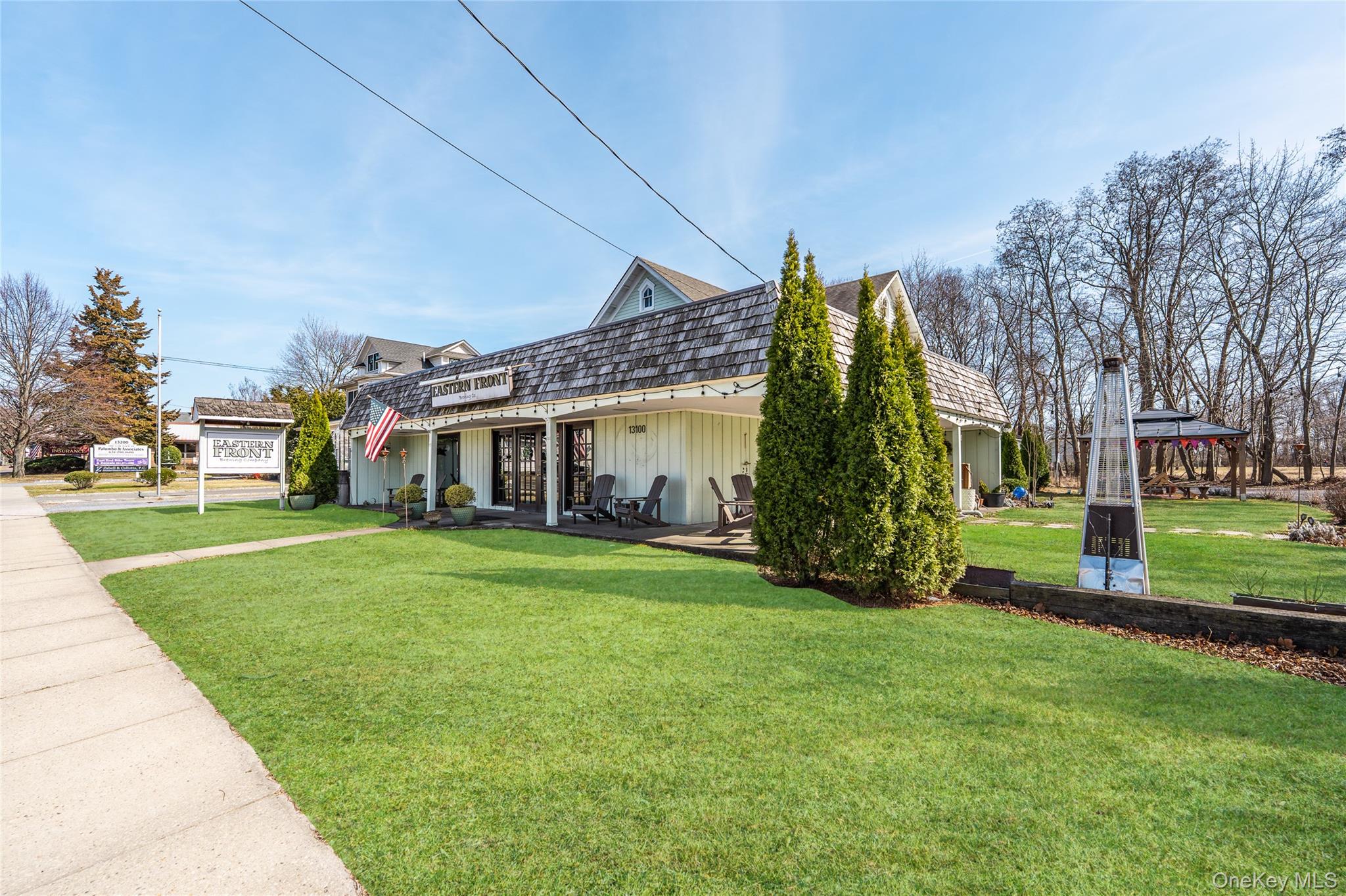 13100 Main Rd, Mattituck, NY 11952